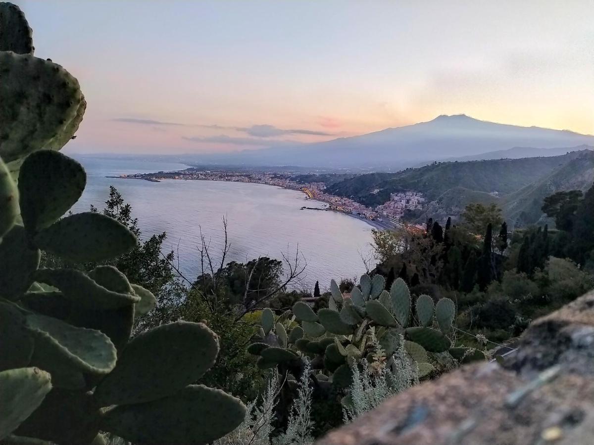 Blue Sky House Bed & Breakfast Taormina Dış mekan fotoğraf