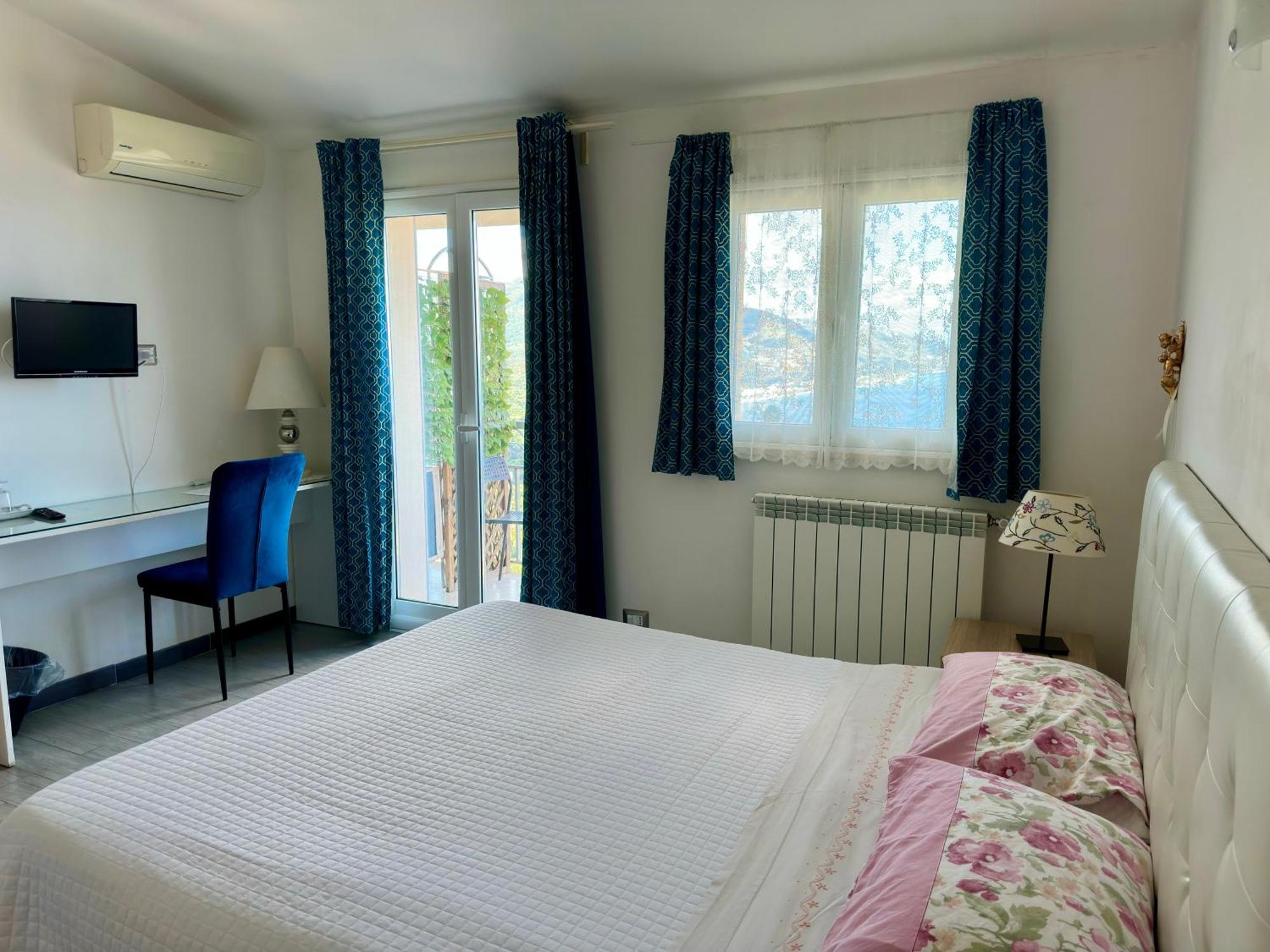 Blue Sky House Bed & Breakfast Taormina Dış mekan fotoğraf