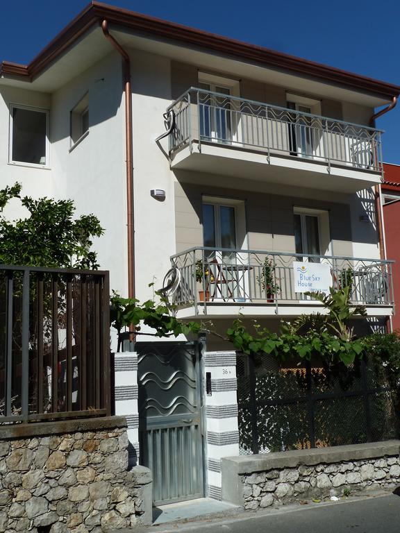 Blue Sky House Bed & Breakfast Taormina Dış mekan fotoğraf